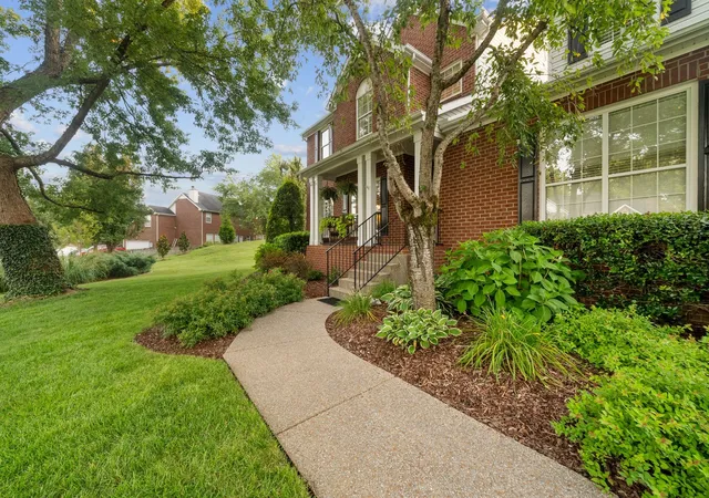 3rd image of 5540 Traceside Dr, Nashville, TN 37221 | MLS# 3505823