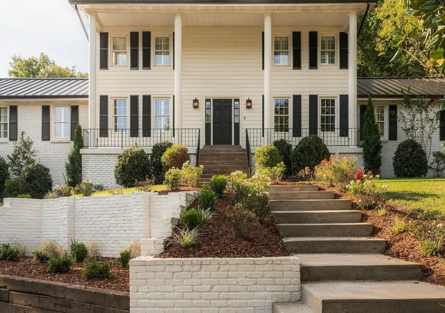 Photo 2 of Mansion for sale at 116 Century Oak Dr, Franklin, TN 37069 | MLS# 3541206 | Listing updated on 2026-09-08
