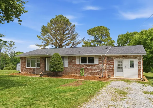 2nd image of 1313 Raby Ave, Shelbyville, TN 37160 | MLS# 3513382