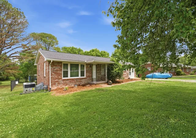 4th image of 1313 Raby Ave, Shelbyville, TN 37160 | MLS# 3513382