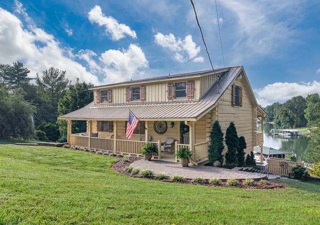 Photo 3 of Single family home for sale at 52 Narrows Dr, Winchester, TN 37398 | MLS# 3500985 | Listing updated on 2026-08-08