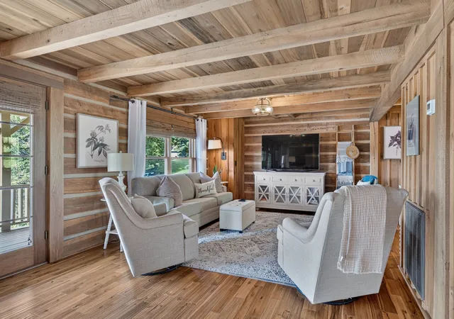 Photo 3 of Single family home for sale at 52 Narrows Dr, Winchester, TN 37398 | MLS# 3500985 | Listing updated on 2026-08-08