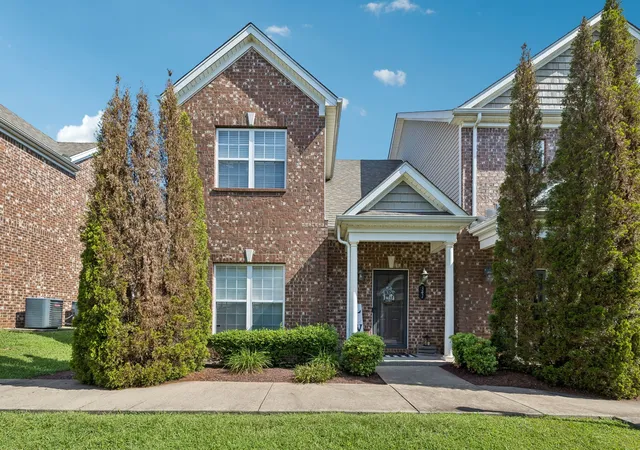 1st image of 341 Rowlette Cir, Murfreesboro, TN 37127 | MLS# 3510475