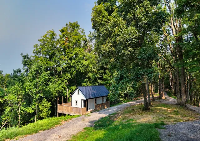 2nd image of 1480 Gravel Hill Rd, Bethpage, TN 37022 | MLS# 3499616