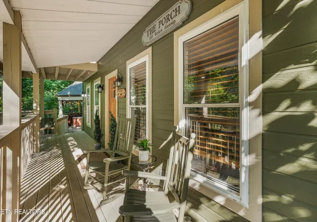 5th image of 1110 Ski Mtn Rd, Gatlinburg, TN 37738 | MLS# 3499600