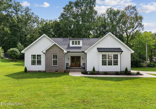 1st image of 1840 Timbercrest Dr, Athens, TN 37303 | MLS# 3499617