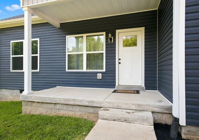 image of 5702 Fox Haven Dr, Nunnelly, TN 37137 | MLS# 3499648