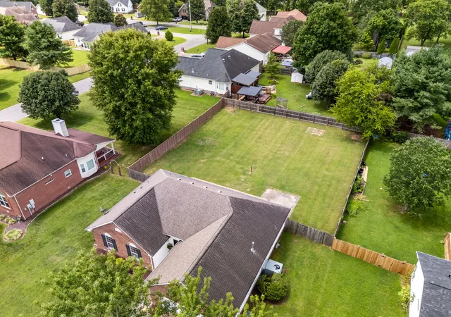 Photo 2 of Single family home for sale at 394 Buckingham Blvd, Gallatin, TN 37066 | MLS# 3499707 | Listing updated on 2026-10-03
