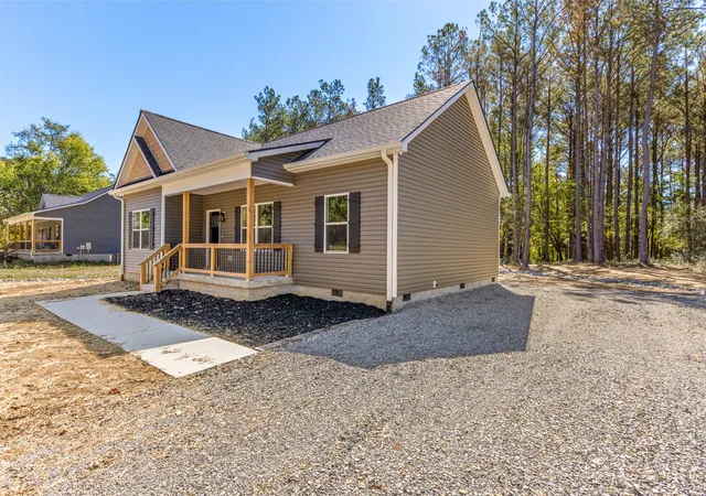 Photo 4 of Single family home for sale at 9990 N Tidwell Rd, Bon Aqua, TN 37025 | MLS# 3499654 | Listing updated on 2026-10-09