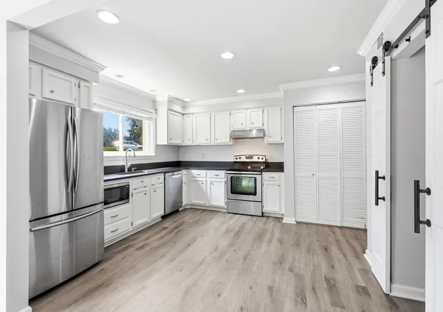 Photo 4 of Condo for sale at 4487 Post Pl #83, Nashville, TN 37205 | MLS# 3500835 | Listing updated on 2026-08-20