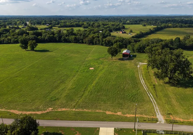 1st image of 0 Wallace Thompson Road, Lewisburg, TN 37091 | MLS# 3510381