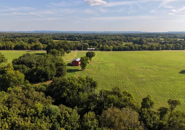4th image of 0 Wallace Thompson Road, Lewisburg, TN 37091 | MLS# 3510381