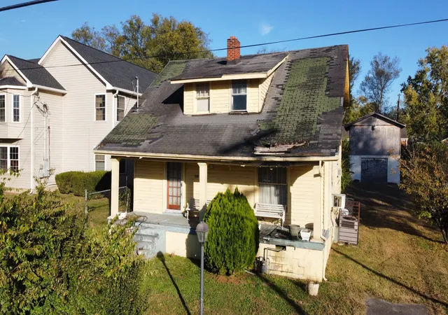 Photo 1 of Single family home for sale at 1818 26th Ave N, Nashville, TN 37208 | MLS# 3499729 | Listing updated on 2026-08-07