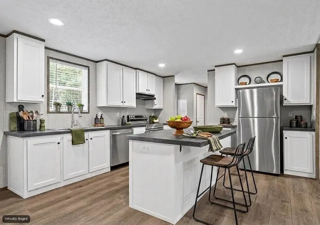 Photo 2 of Manufactured home for sale at 367 John Ross Holw Rd, Erin, TN 37061 | MLS# 3500852 | Listing updated on 2026-09-01