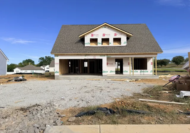 Photo 1 of Single family home for sale at 100 Einkorn Rd, Shelbyville, TN 37160 | MLS# 3601649 | Listing updated on 2026-09-26