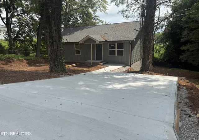 7th image of 119 E Wadsworth Circle, Oak Ridge, TN 37830 | MLS# 3499726