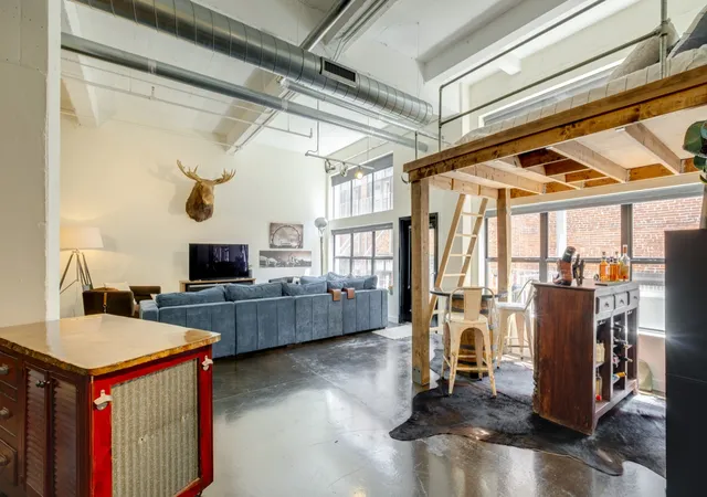 5th image of 239 Rep John Lewis Way N #302, Nashville, TN 37219 | MLS# 3501150