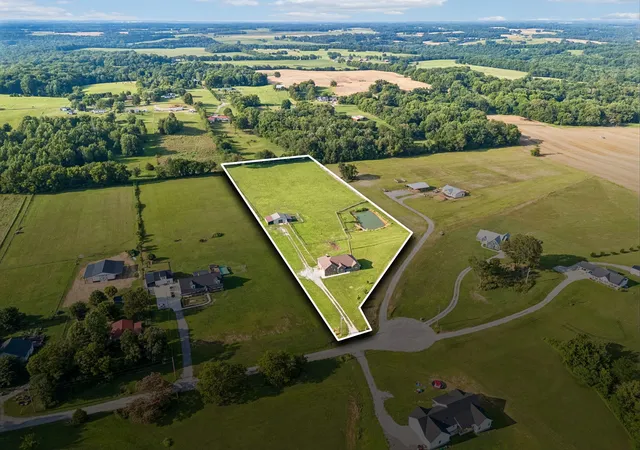 3rd image of 1088 Atkins Road Ext, Cedar Hill, TN 37032 | MLS# 3499738