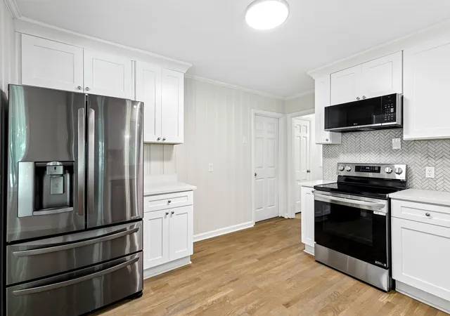 3rd image of 114 Fairview Dr, Mount Pleasant, TN 38474 | MLS# 3499799
