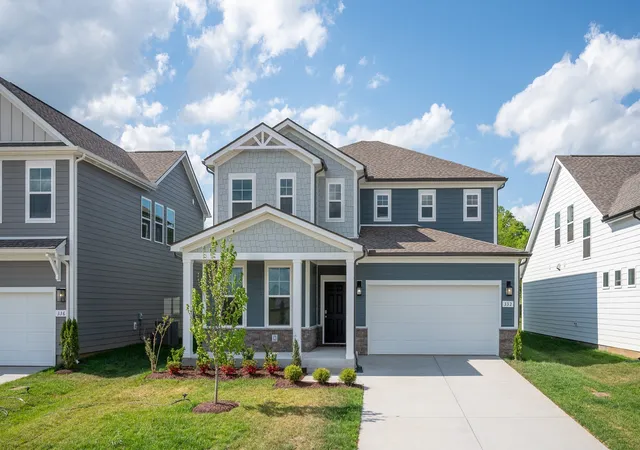 Single family home for sale at 332 Black Bear Dr, Mount Pleasant, TN 38474 | MLS# 3499790