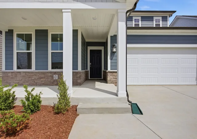 Photo 3 of Single family home for sale at 332 Black Bear Dr, Mount Pleasant, TN 38474 | MLS# 3499790 | Listing updated on 2026-09-23