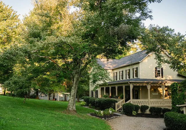 Photo 3 of Single family home for sale at 4307 Old Hillsboro Rd, Franklin, TN 37064 | MLS# 3501103 | Listing updated on 2026-09-06