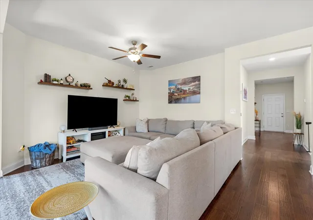 Photo 4 of Single family home for sale at 1207 Hodges Rd, Mount Juliet, TN 37122 | MLS# 3509907 | Listing updated on 2026-10-25