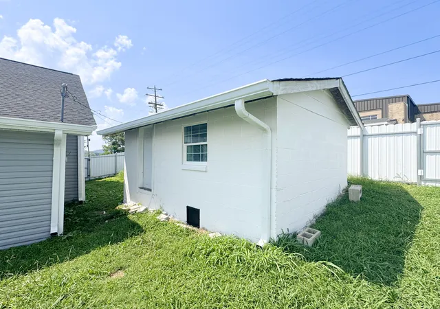 30th image of 112 Cato St, Hartsville, TN 37074 | MLS# 3499860
