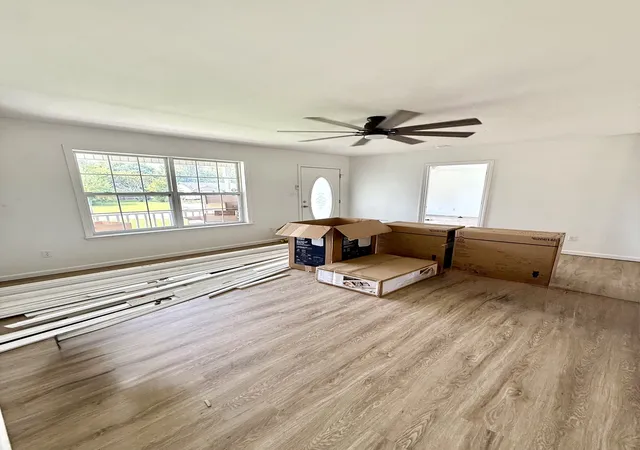 Photo 4 of Single family home for sale at 2916 Edge Park Ct, Columbia, TN 38401 | MLS# 3499845 | Listing updated on 2026-09-07