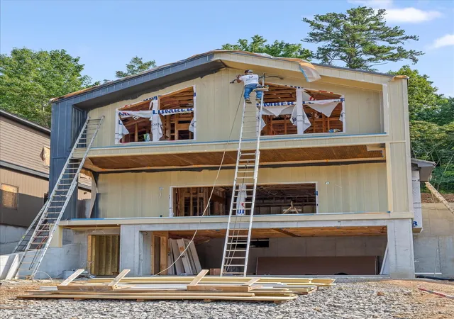 2nd image of 204 Lullwater Road, Chattanooga, TN 37405 | MLS# 3499829