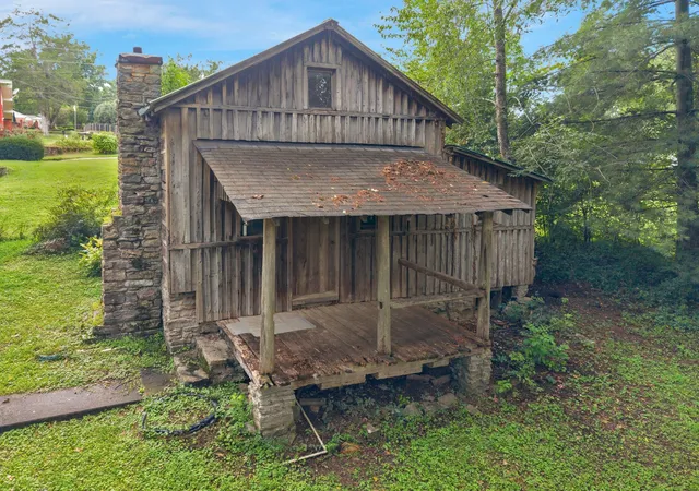 5th image of 912 E College St, Pulaski, TN 38478 | MLS# 3510017