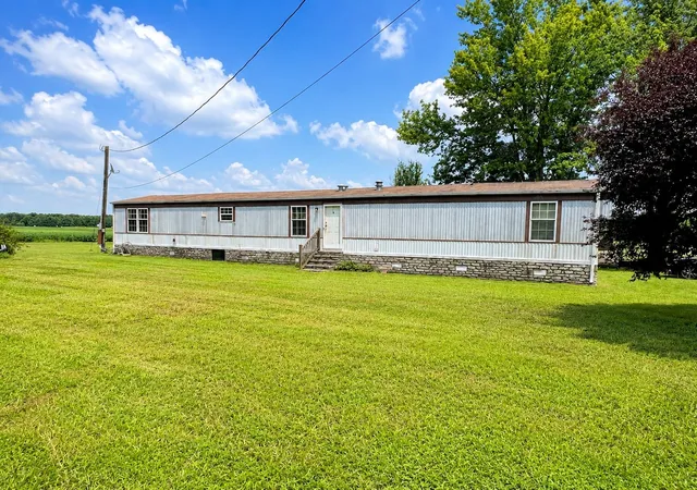 1st image of 1109 Scenic Rd, Lawrenceburg, TN 38464 | MLS# 3500794