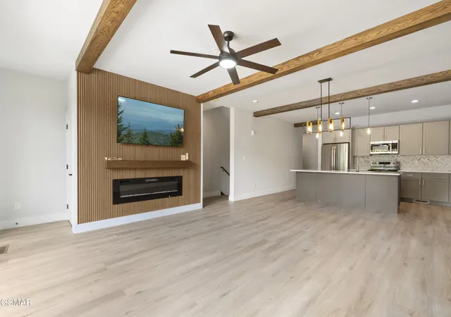 2nd image of 215 Circle Dr #Unit 5, Gatlinburg, TN 37738 | MLS# 3500791