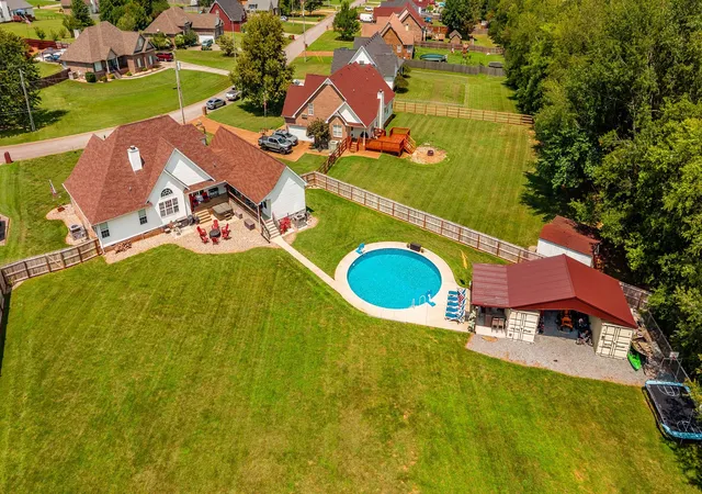 2nd image of 124 Emma Dr, Portland, TN 37148 | MLS# 3513860