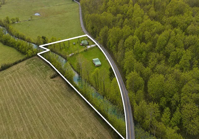2nd image of 7610 Sr 50, Pelham, TN 37366 | MLS# 3500829