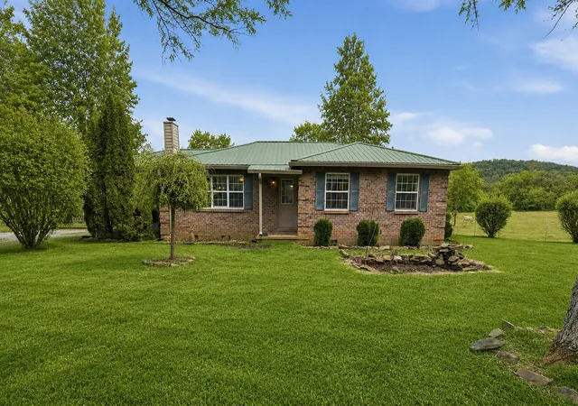 4th image of 7610 Sr 50, Pelham, TN 37366 | MLS# 3500829