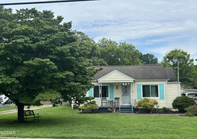 1st image of 946 E Moody Avenue, Knoxville, TN 37920 | MLS# 3500841