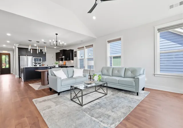 3rd image of 846 Sugarbush Ln, Spring Hill, TN 37174 | MLS# 3500984
