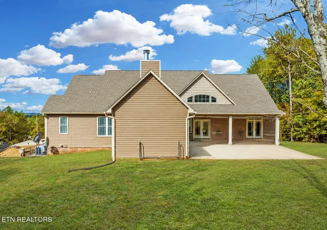 Photo 3 of Single family home for sale at 332 Se Harris Rd, Old Fort, TN 37362 | MLS# 3593497 | Listing updated on 2026-10-02