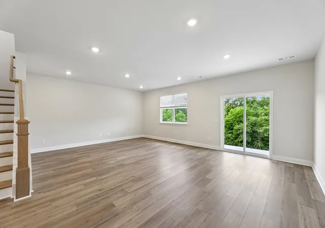 Photo 2 of Single family home for sale at 129 Emeline Way, Mount Juliet, TN 37122 | MLS# 3500904 | Listing updated on 2026-09-06