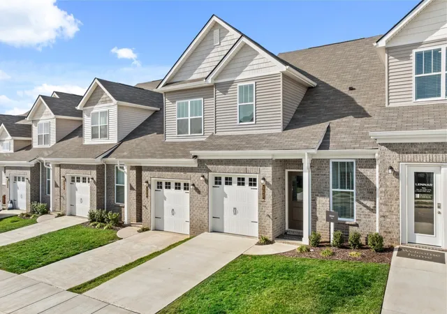 1st image of 672 Birdie Dr, Spring Hill, TN 37174 | MLS# 3500937