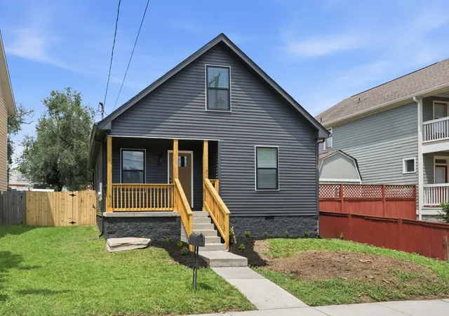 Photo 1 of Single family home for sale at 918 Phillips St, Nashville, TN 37208 | MLS# 3500952 | Listing updated on 2026-08-20