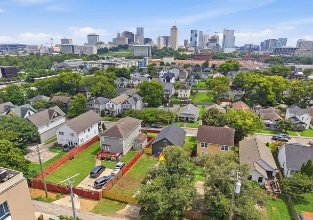 Photo 32 of Single family home for sale at 918 Phillips St, Nashville, TN 37208 | MLS# 3500952 | Listing updated on 2026-08-20