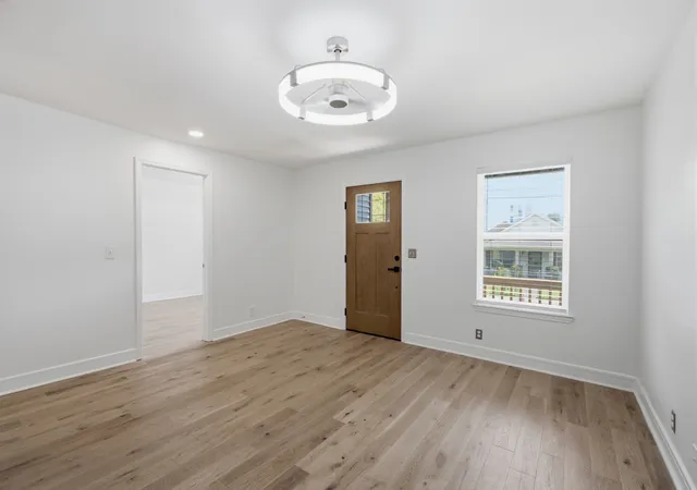 Photo 4 of Single family home for sale at 918 Phillips St, Nashville, TN 37208 | MLS# 3500952 | Listing updated on 2026-08-20