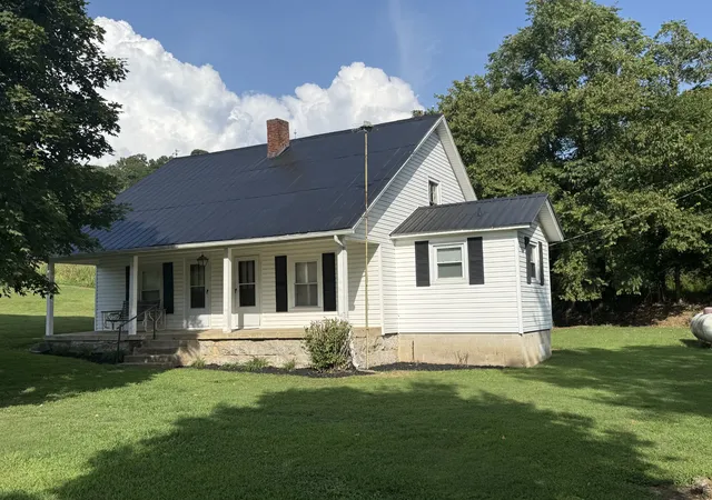 2nd image of 328 Young Branch Rd, Dixon Springs, TN 37057 | MLS# 3513661