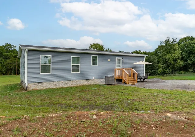 3rd image of 3592 Mahaley Rd, Chapel Hill, TN 37034 | MLS# 3500963