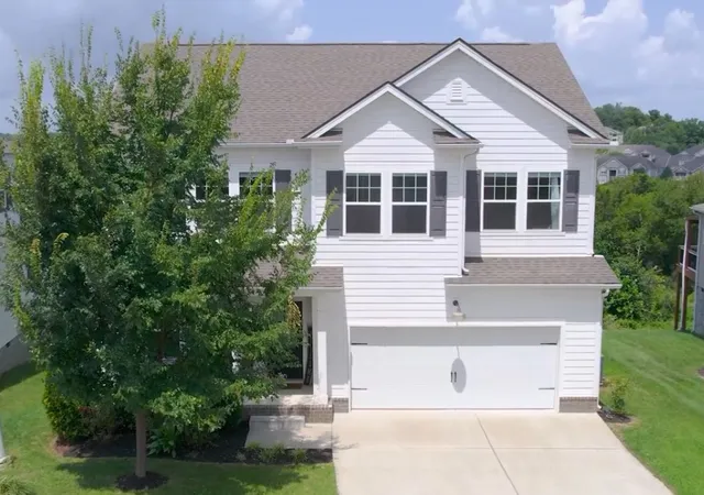Photo 3 of Sale Pending at 452 Red Sunset Ct, Brentwood, TN 37027 | MLS# 3501182 | Listing updated on 2026-08-20
