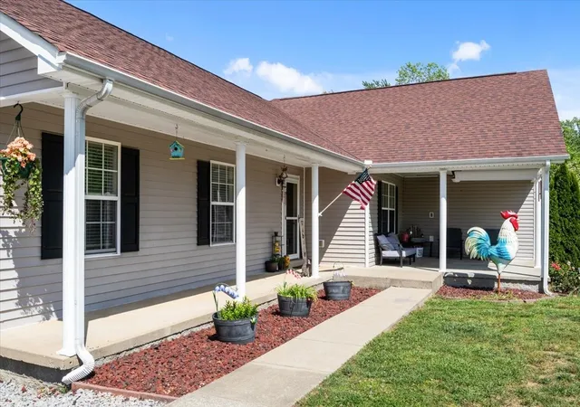 Photo 2 of Single family home for sale at 109 Bessie Clark Rd, Erin, TN 37061 | MLS# 3500962 | Listing updated on 2026-08-22