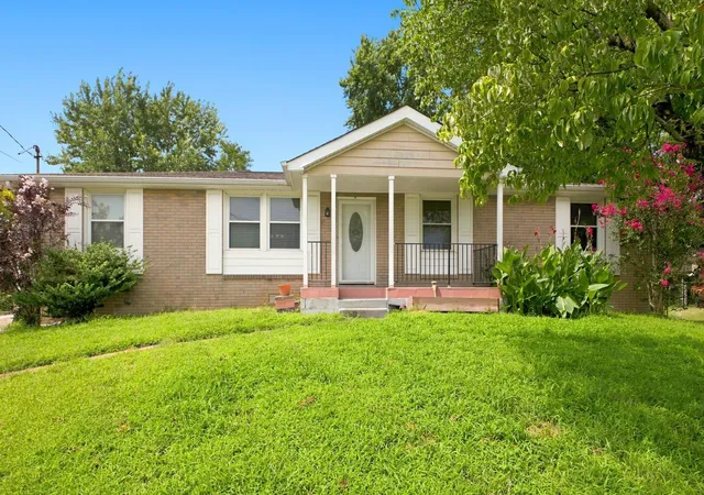 Photo 1 of Single family home for sale at 256 Coleridge Ct, Antioch, TN 37013 | MLS# 3501003 | Listing updated on 2026-08-08