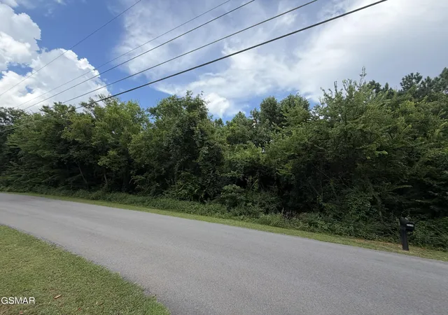 6th image of 15 Sunrise Boulevard, Kodak, TN 37764 | MLS# 3500987
